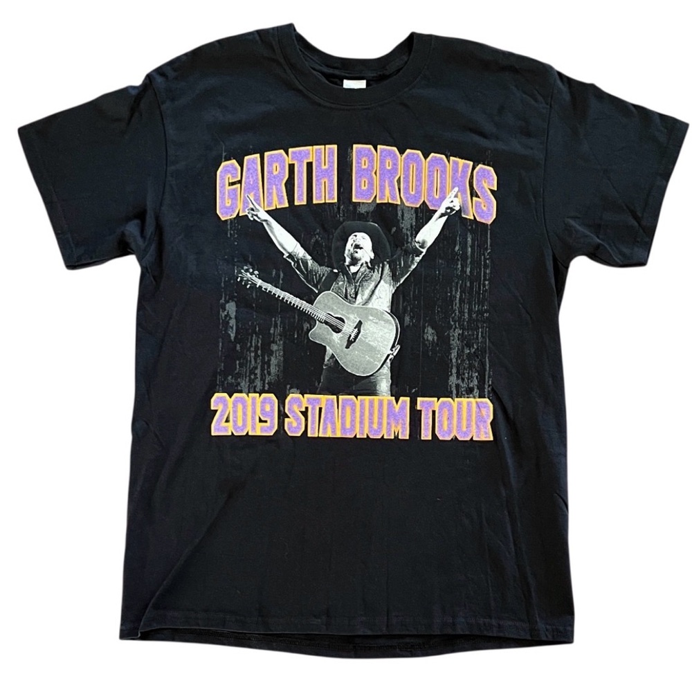 Black Garth Brooks 2019 Stadium Tour Graphic Tee Sz Large 100% heavy cotton